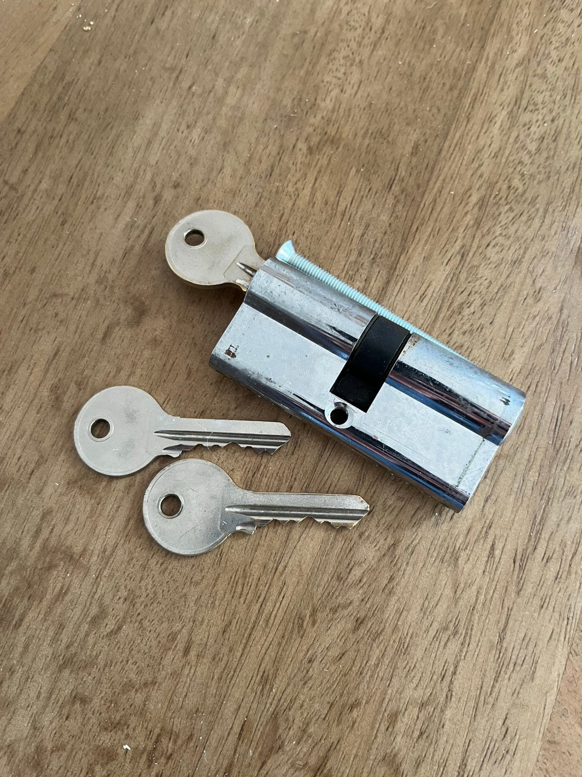 Cilinderslot 35/35 inclusief 3 sleutels, Doe-het-zelf en Verbouw, Hang- en Sluitwerk, Ophalen, Gebruikt, Slot