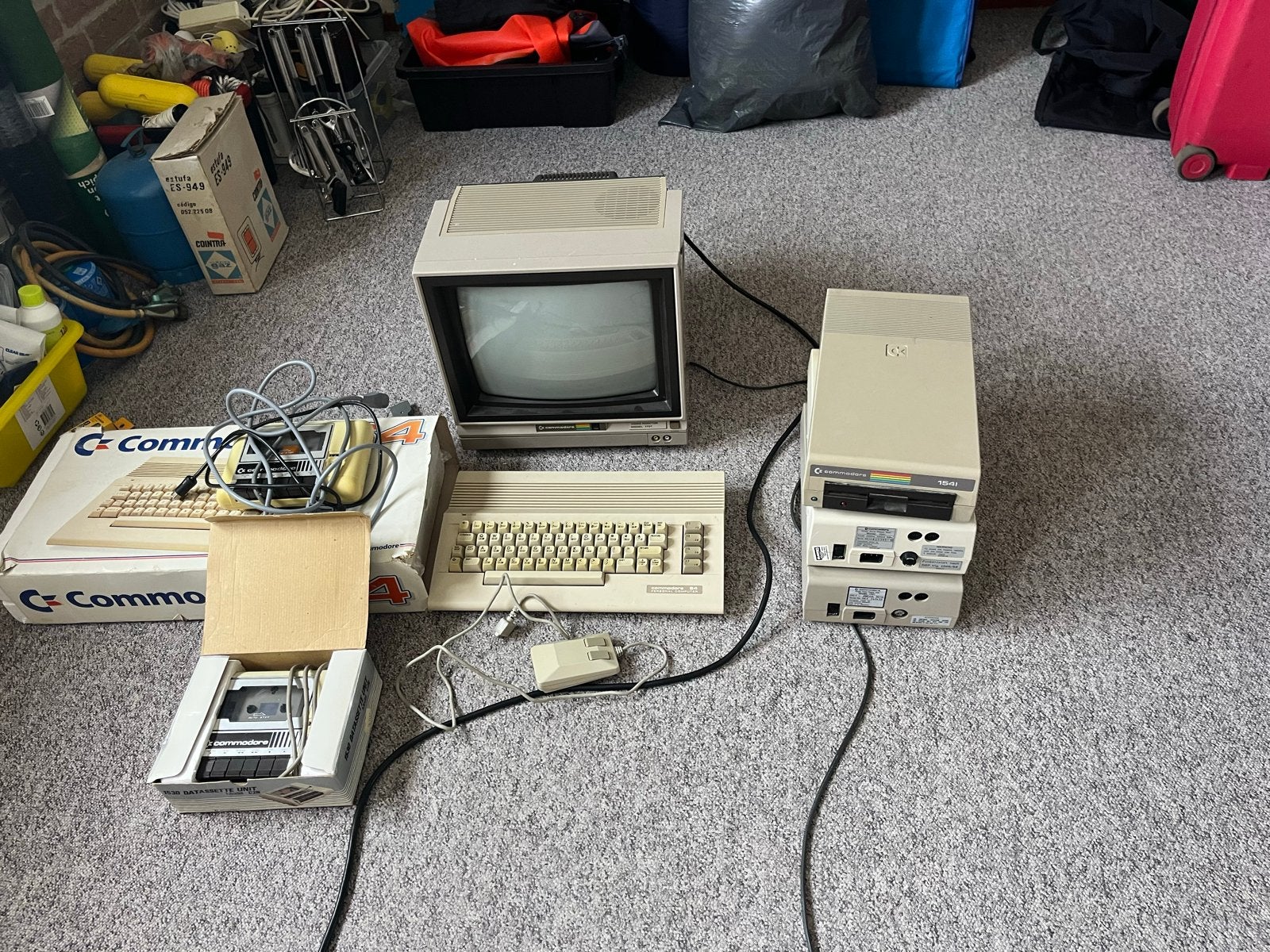 2x Commodore 64 met accessoires en veel software, Ophalen of Verzenden