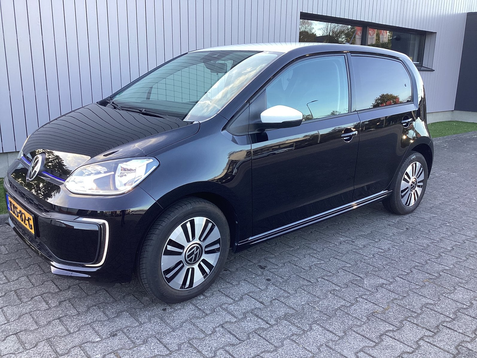 Vw volkswagen e-up up elektrisch elektro style, Stof, Zwart, Elektrisch, Grijs