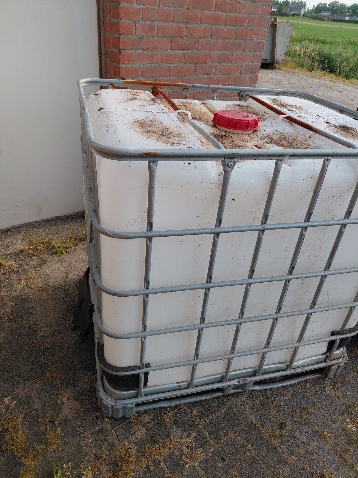 Te koop ibc vat. Regenton., Tuin en Terras, 150 liter of meer, Ophalen, Zo goed als nieuw
