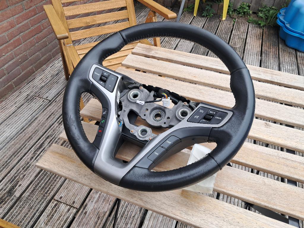 Hyundai i40 stuurwiel, Ophalen of Verzenden, Gebruikt, Hyundai