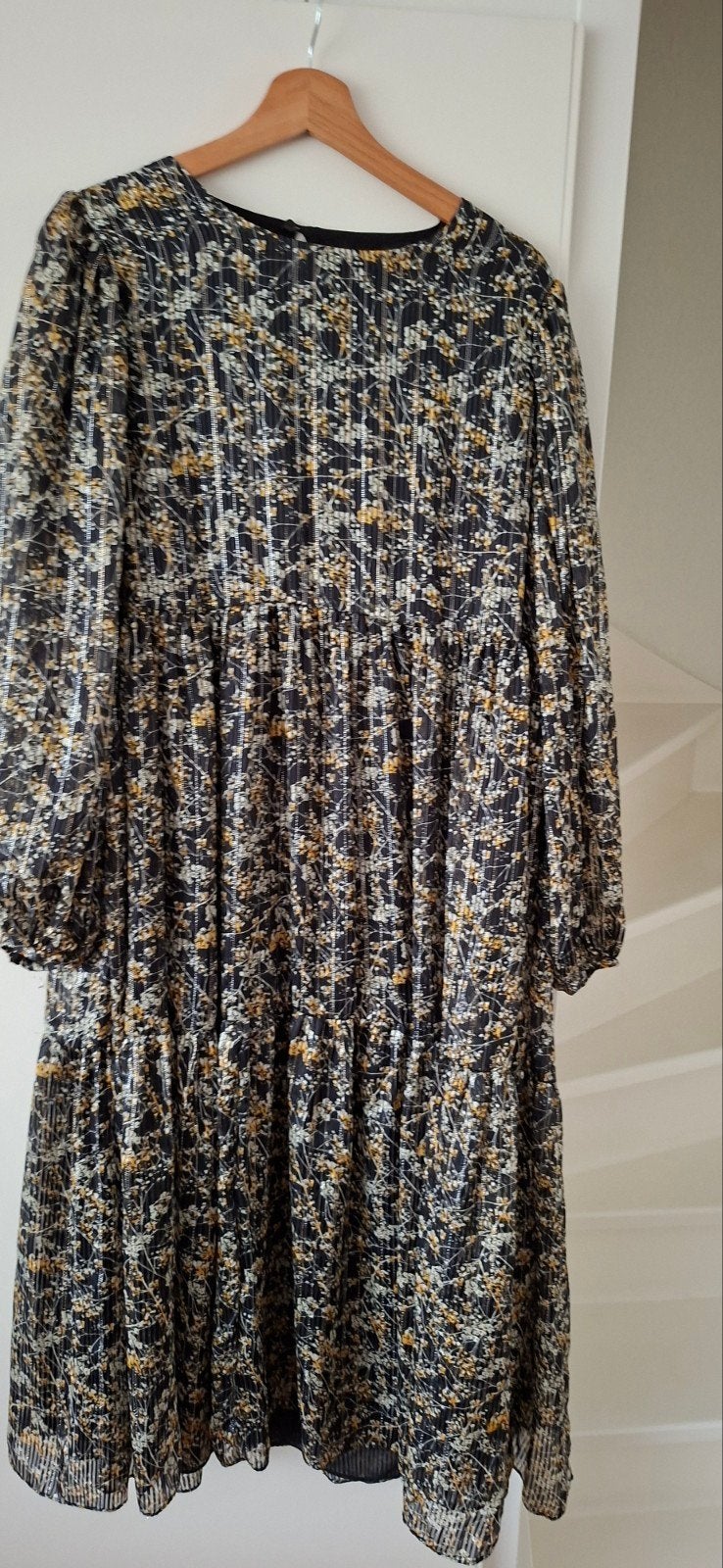 zara xl, Ophalen of Verzenden, Zo goed als nieuw, Maat 46/48 (XL) of groter, Onder de knie