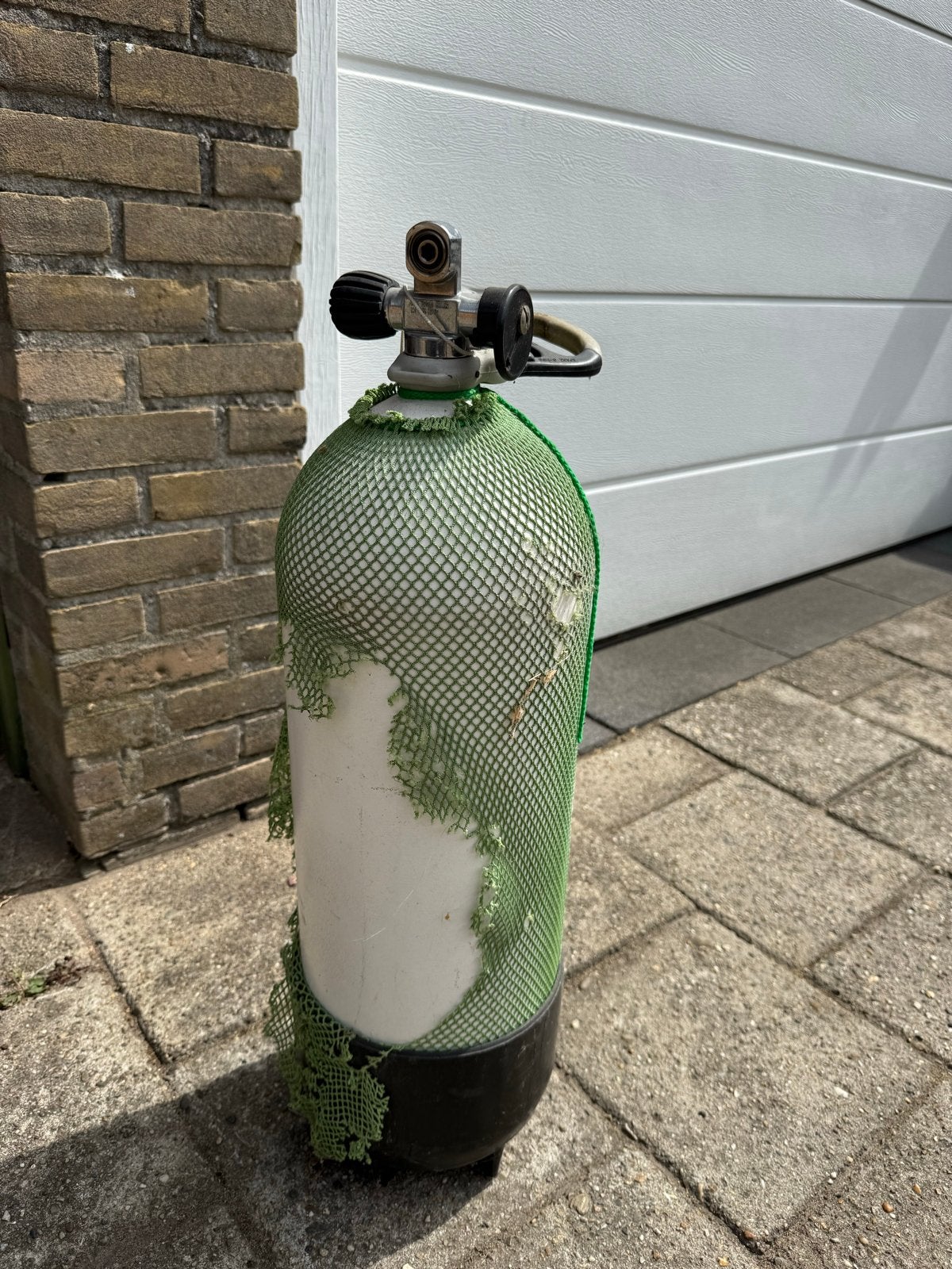 Duikfles 15 liter - Niet meer gekeurd, wel druk, Ophalen, Gebruikt, Duikfles