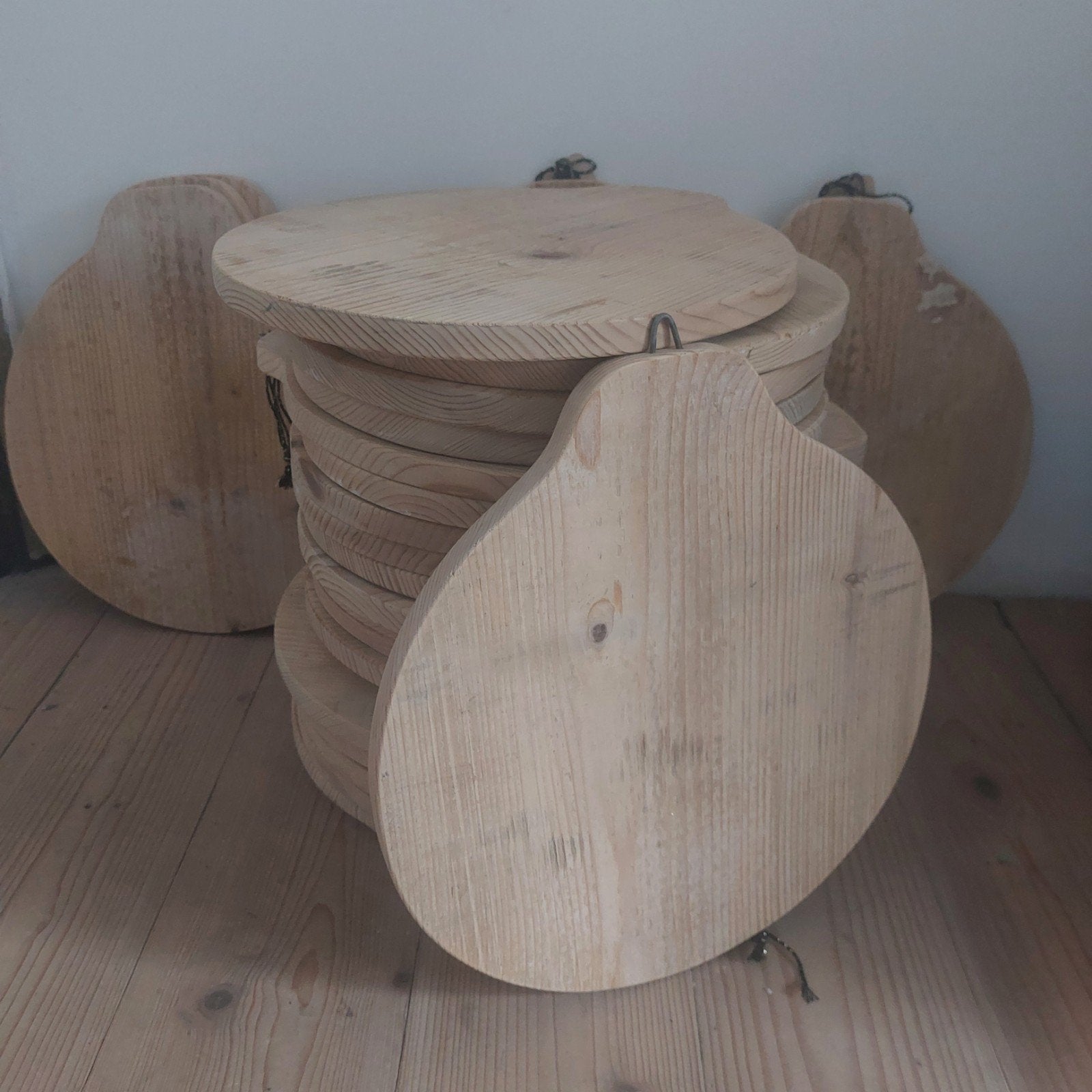 26x Ronde Kaasplank Borrelplank Kerstbal Model - Handgemaakt, Hout, Gebruikt, Ophalen of Verzenden, Landelijk