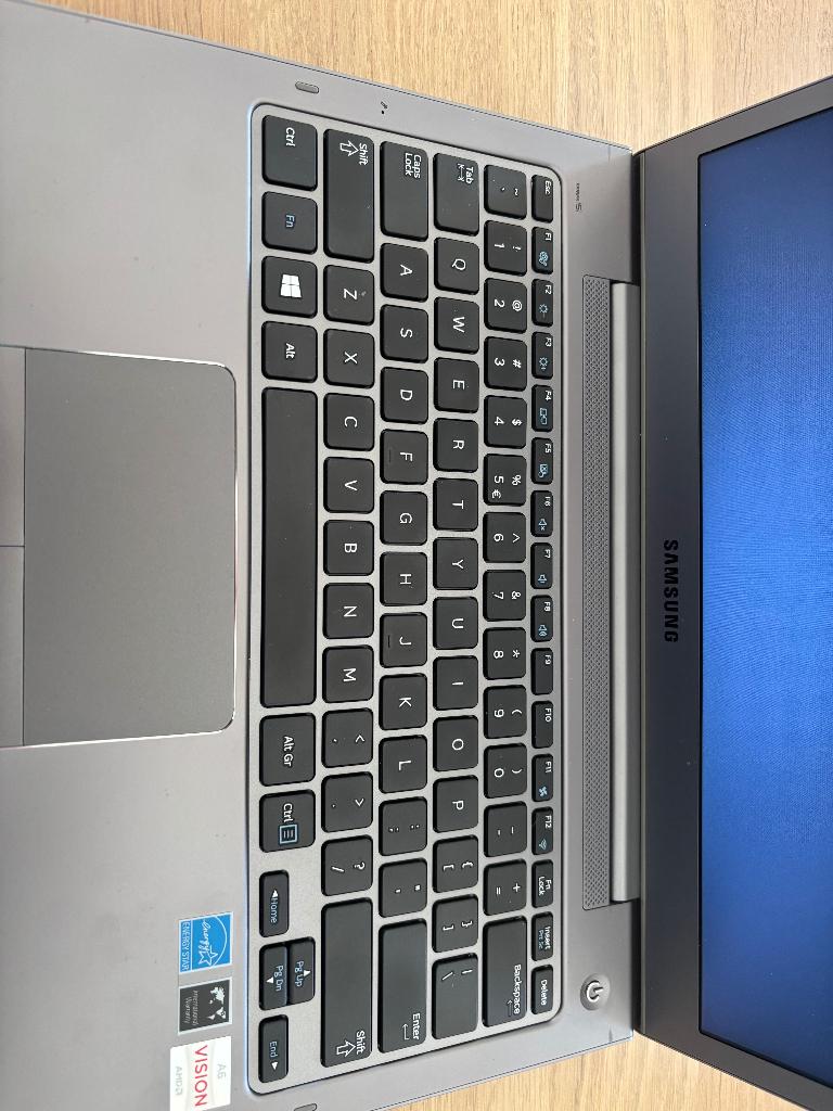 samsung 535U notebook, Computers en Software, Windows Laptops, Ophalen, HDD, 2 tot 3 Ghz, Qwerty