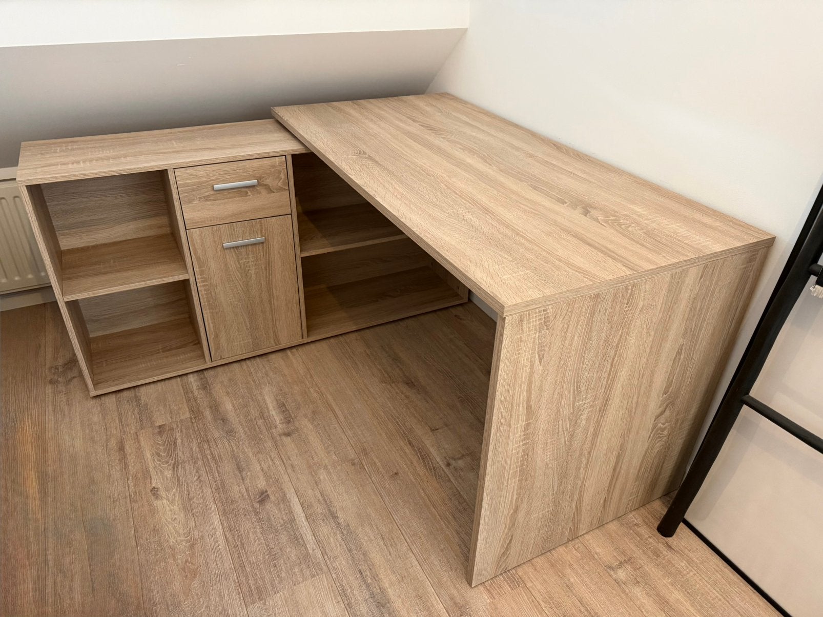Hoekbureau / bureau te koop, Huis en Inrichting, Bureaus, Ophalen, Gebruikt, Hout, Hoekbureau