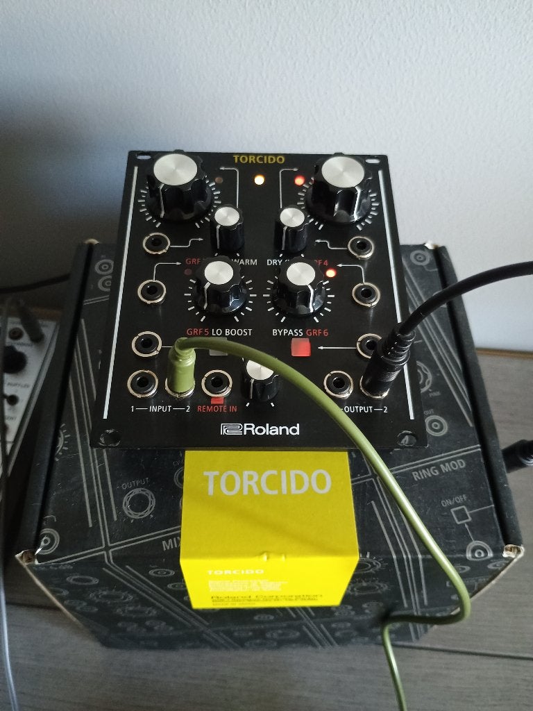 ≥ roland aira torcido (m2414993928) — Synthesizers — Marktplaats