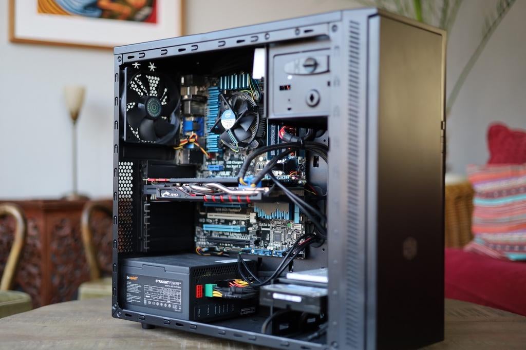 Game PC | i5 | NVIDIA GTX | 16GB, Assemblage, Gebruikt, Virtual Reality, 1.5 TB (500 GB SSD + 1 TB HDD)