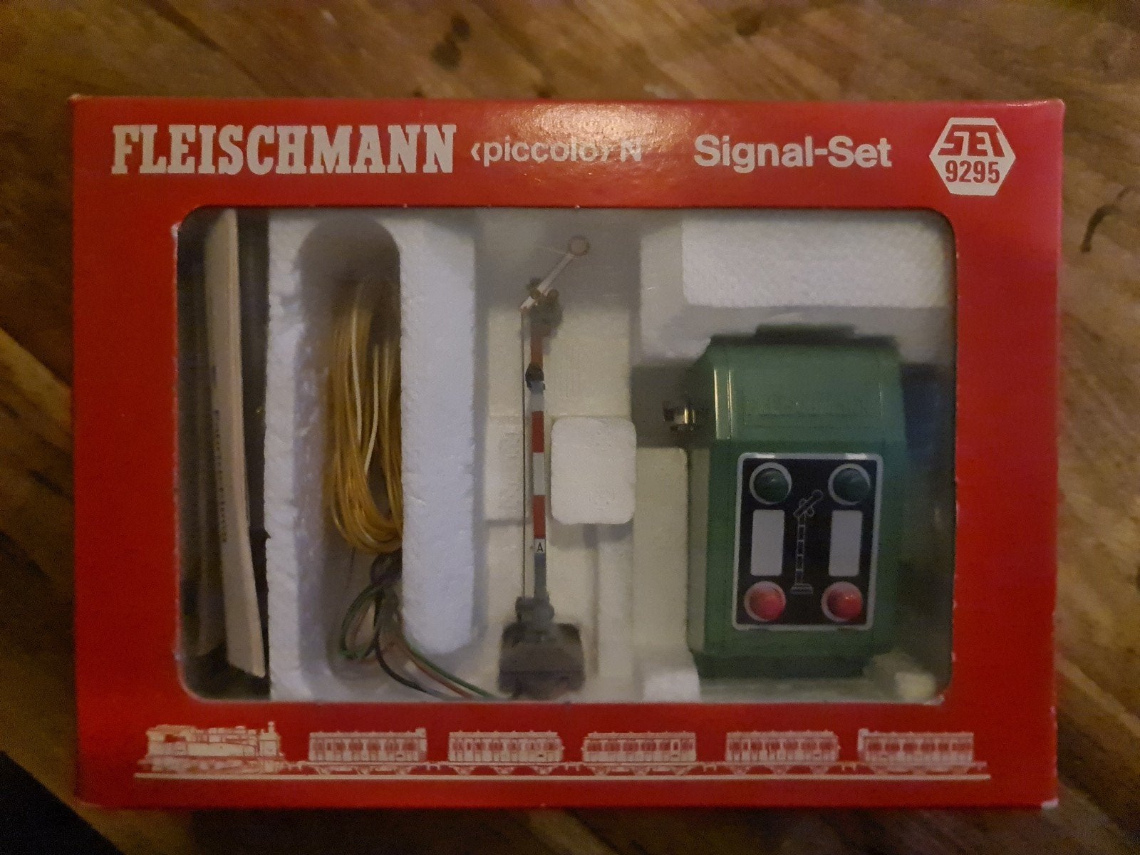 Fleischmann Signal-Set 9295 nw N-spoor Piccolo, Nieuw, Rails, Ophalen of Verzenden, Fleischmann