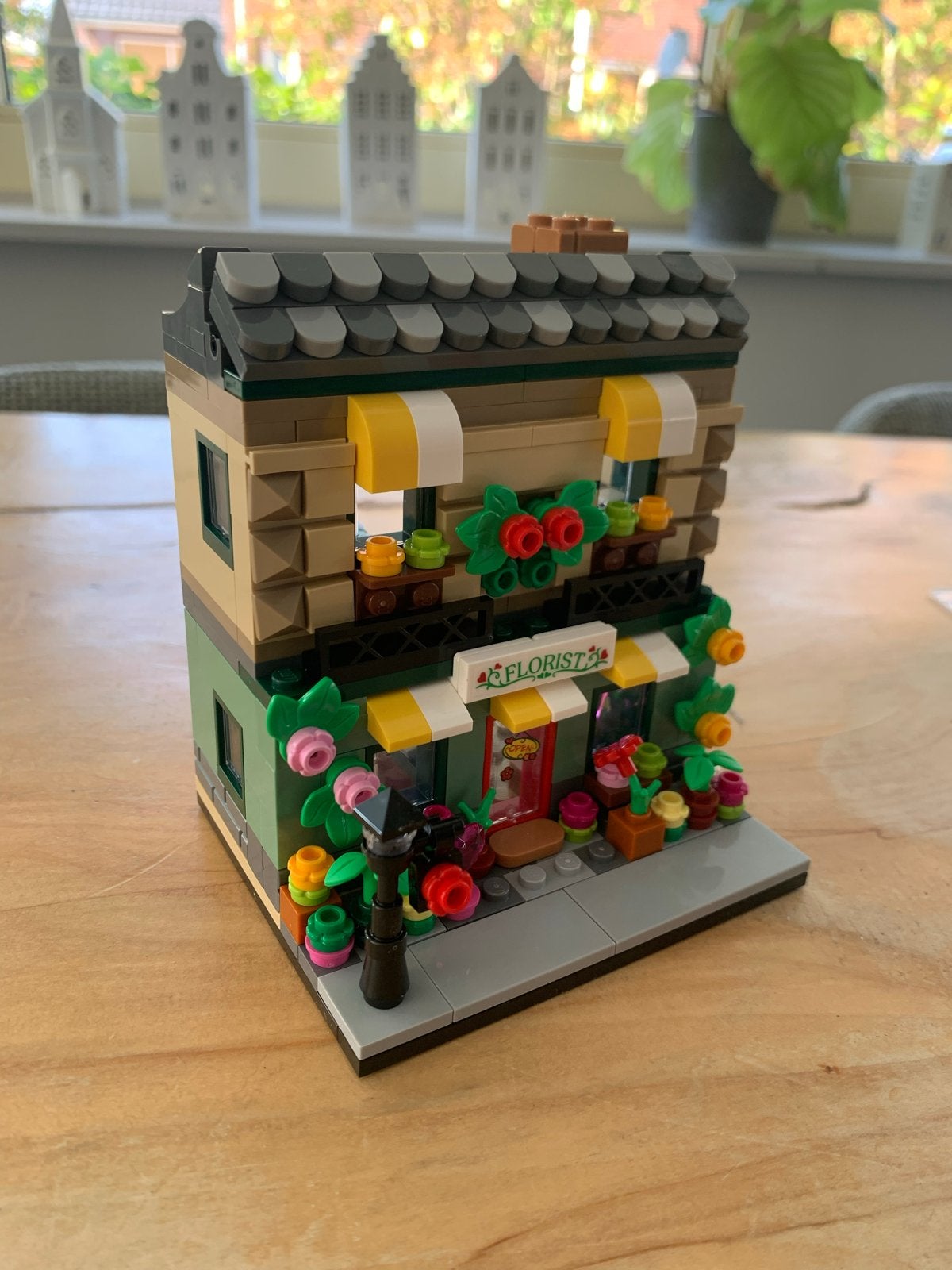 Lego 40680 bloemenwinkel, Kinderen en Baby's, Speelgoed | Duplo en Lego, Ophalen of Verzenden, Zo goed als nieuw