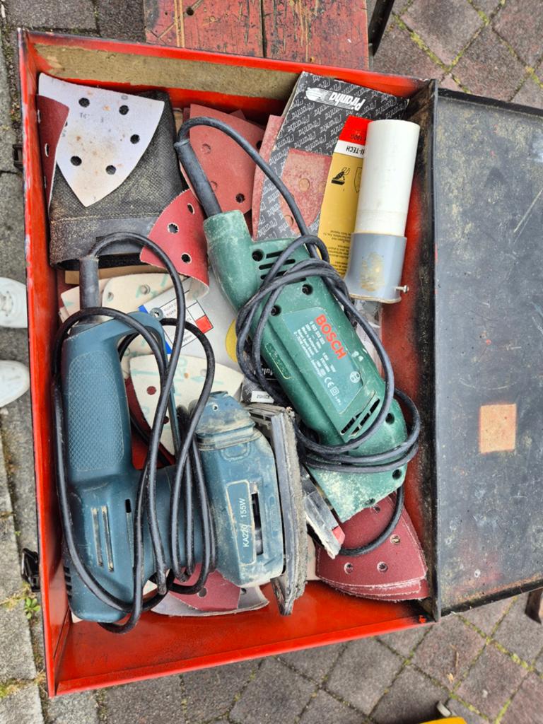 Schuurmachineset: Bosch vlakschuurmachine en KAZ220, Ophalen of Verzenden, Gebruikt, Minder dan 600 watt, Vlakschuurmachine