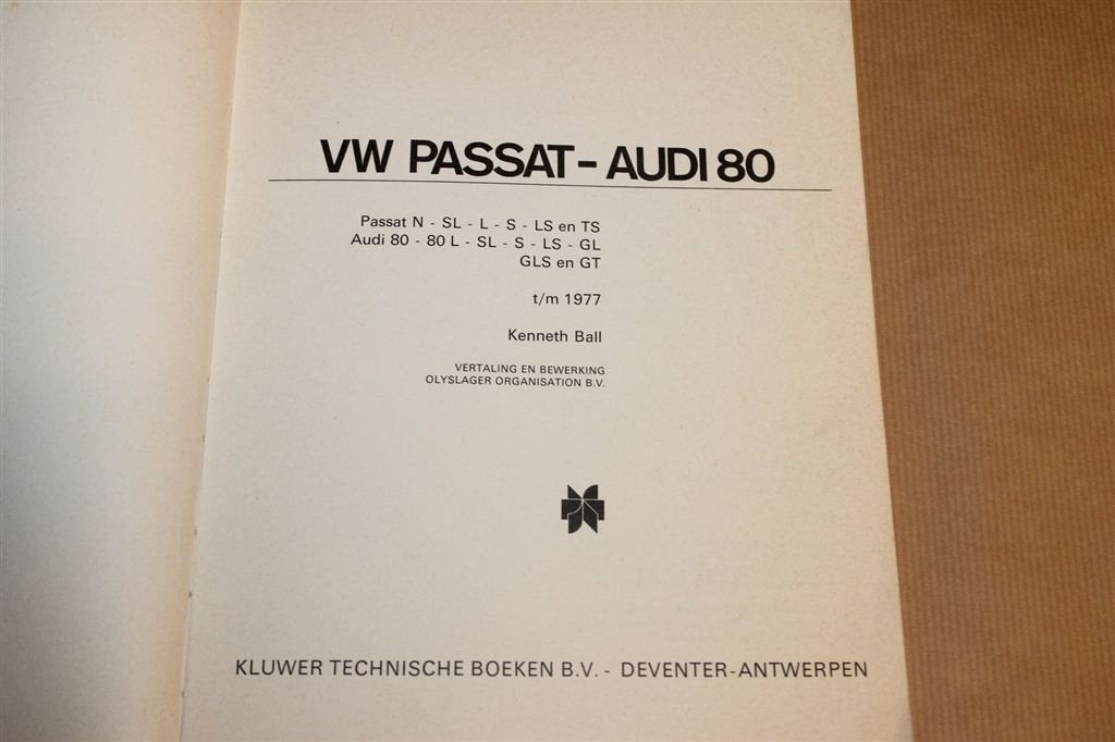 VW Passat en Audi 80 — Onderhoud & Reparatie 1977, Auto diversen, Handleidingen en Instructieboekjes, Ophalen of Verzenden