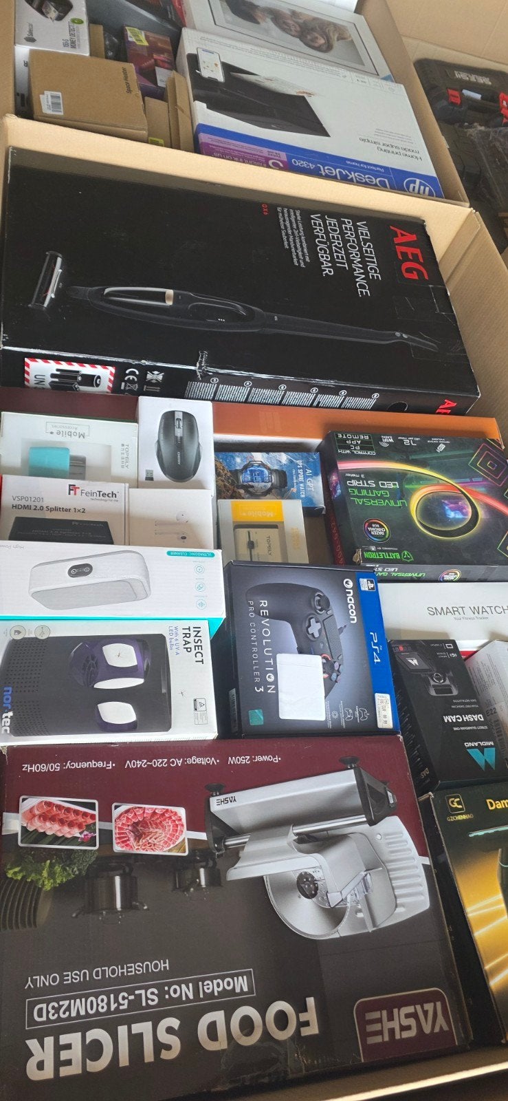 Amazon elektronica Mix pallets ongesorteerd 60 stuks, Ophalen, Audio, Tv en Foto