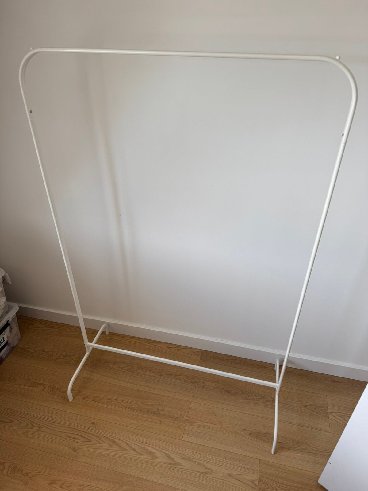 2x kledingrek Mulig van Ikea, Kleding | Dames, Kledingrekken, Ophalen, Zo goed als nieuw