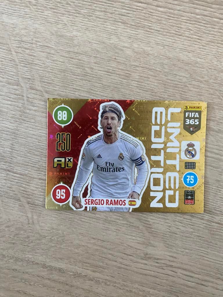 Sergio Ramos Limited Edition FIFA 365 Adrenalyn XL Kaart, Ophalen of Verzenden, Zo goed als nieuw, Buitenlandse clubs, Spelerskaart