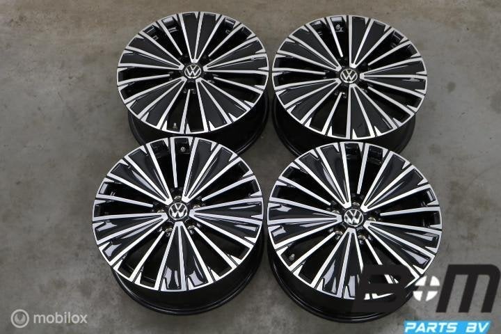 Org. 18 inch Napoli velgen VW Tiguan - Passat 571601025K, Gebruikt, Velg(en)