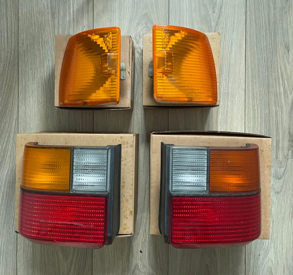 VW T4, Achterlicht unit, knipperlicht unit, L + R, Auto-onderdelen, Ophalen of Verzenden, Nieuw, Volkswagen
