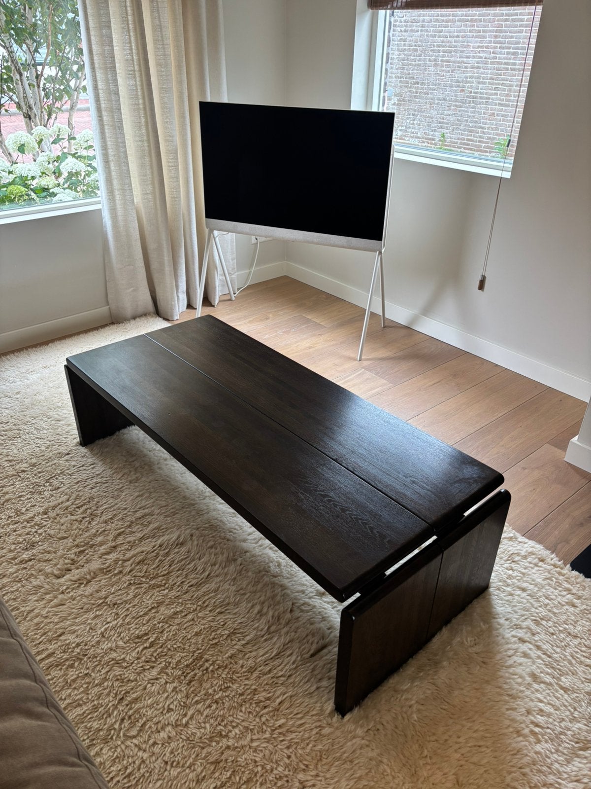 Geweldige Leolux salontafel, Huis en Inrichting, Banken | Voetenbanken en Poefen, Ophalen, Gebruikt, 125 cm of meer, Rechthoekig