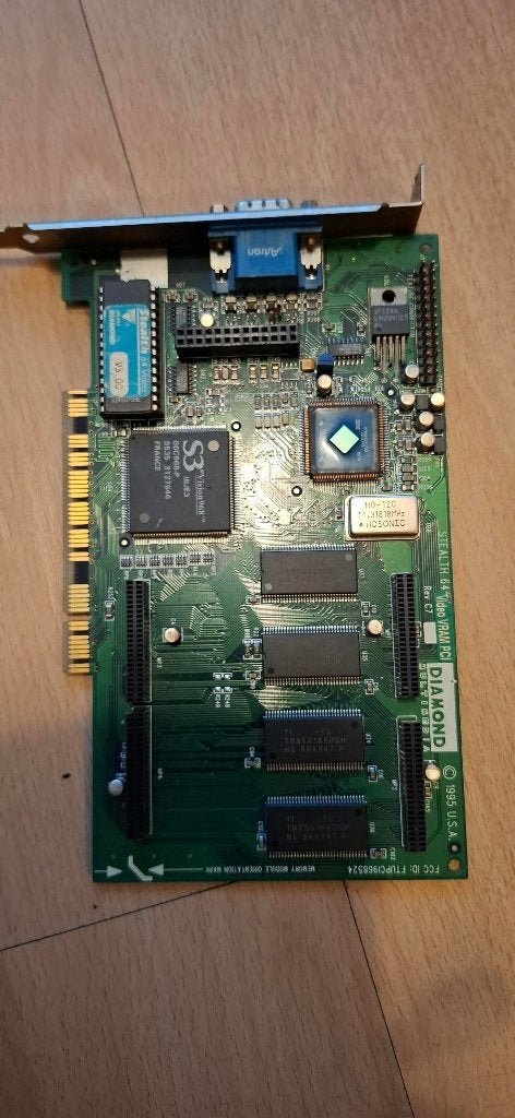 Retro game pc + diverse retro hardware o.a monster 2 3dfx, Computers en Software, Vintage Computers, Ophalen
