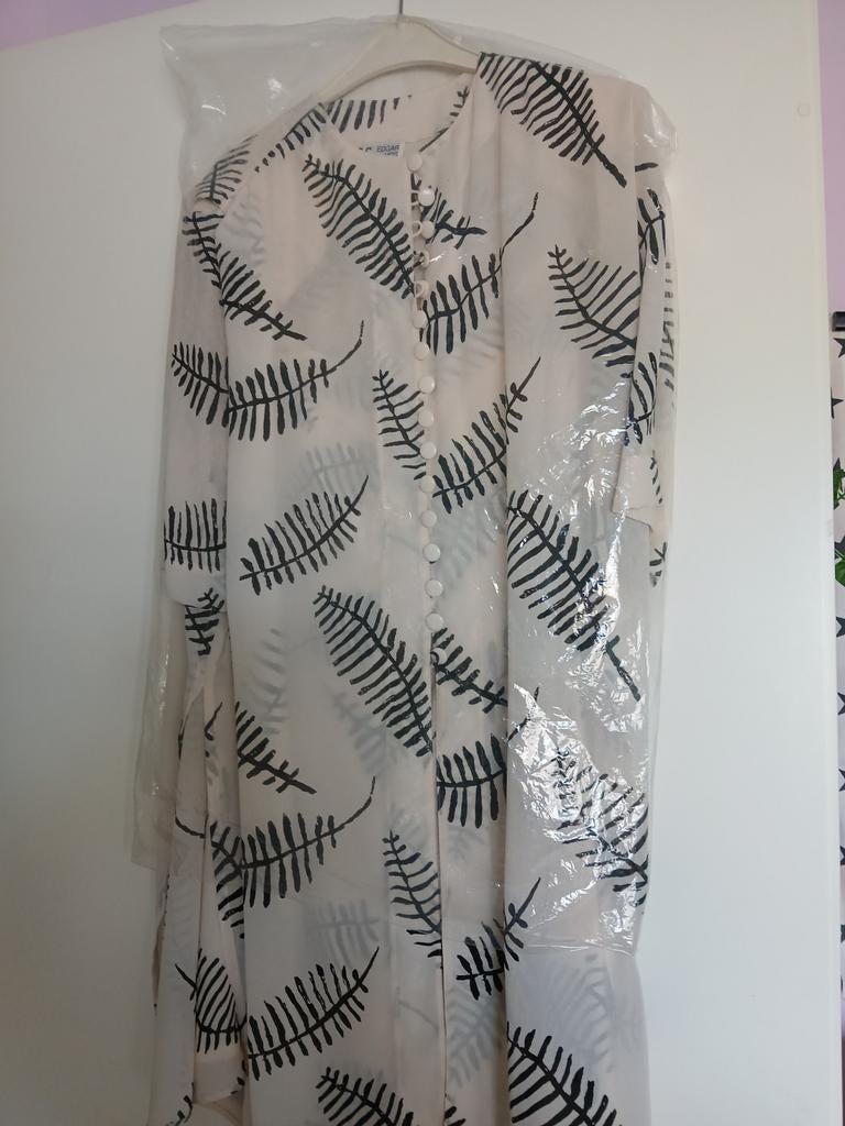 Nieuw.  Rok en tuniek Edgar Vos  met bladprint 40 /44., Beige, Maat 42/44 (L), Nieuw, Knielengte