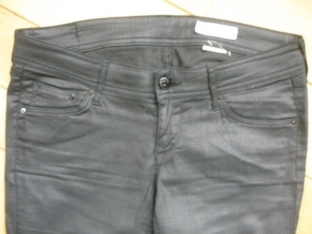 H&M &Super Sqin broek zwart glans maat 29 x 34 - nieuw -, H&M, Zwart, Nieuw, Ophalen of Verzenden