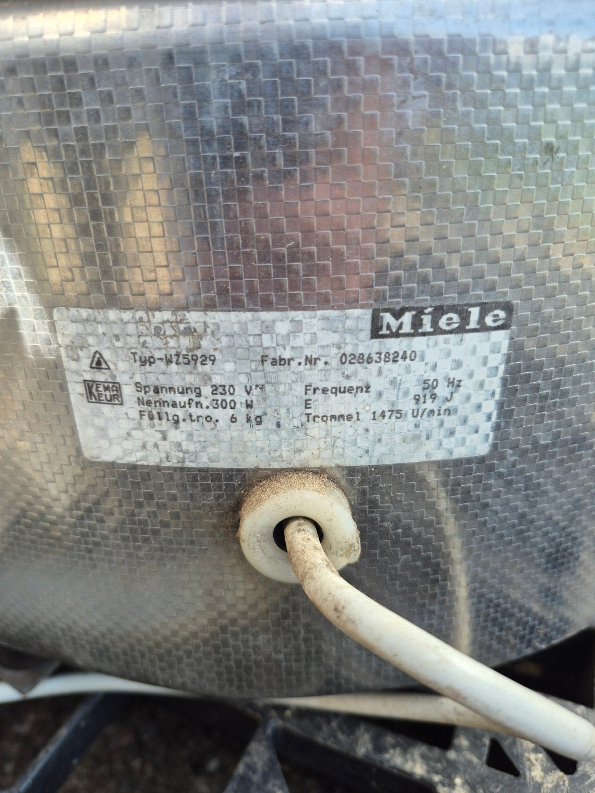 Miele Centrifuge - Gebruikt, Goede Staat met Onderdelen, Witgoed en Apparatuur, Ophalen, Gebruikt, Minder dan 85 cm, 1200 tot 1600 toeren