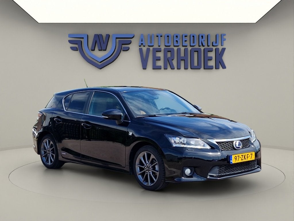 Lexus CT 200h F-Sport Line Leer - NL Auto (bj 2013), Auto's, Lexus, 136 pk, Gebruikt, 4 cilinders, Zwart