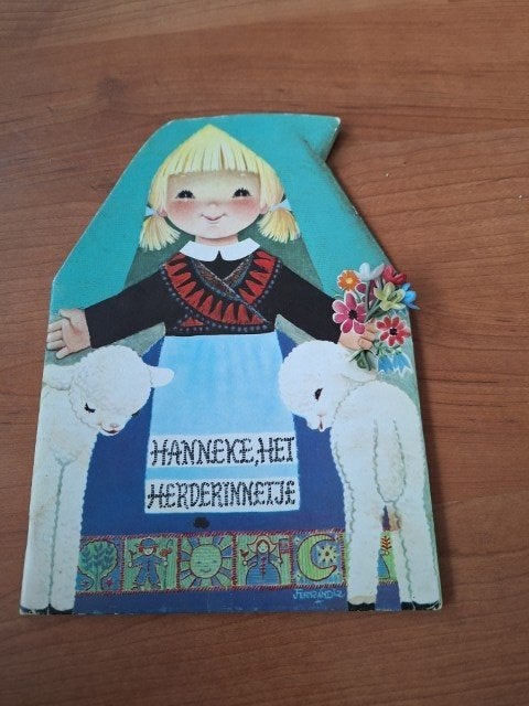 Boekjes Poppie Album Juan Ferrandiz. Timmy Spook en Hanneke, Ophalen of Verzenden, Sprookjes, Onbekend, Gelezen