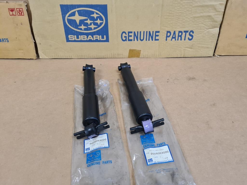 subaru mini jumbo M80 KH schokbrekers 20060KA020 nieuw oem, Ophalen of Verzenden, Nieuw, Subaru