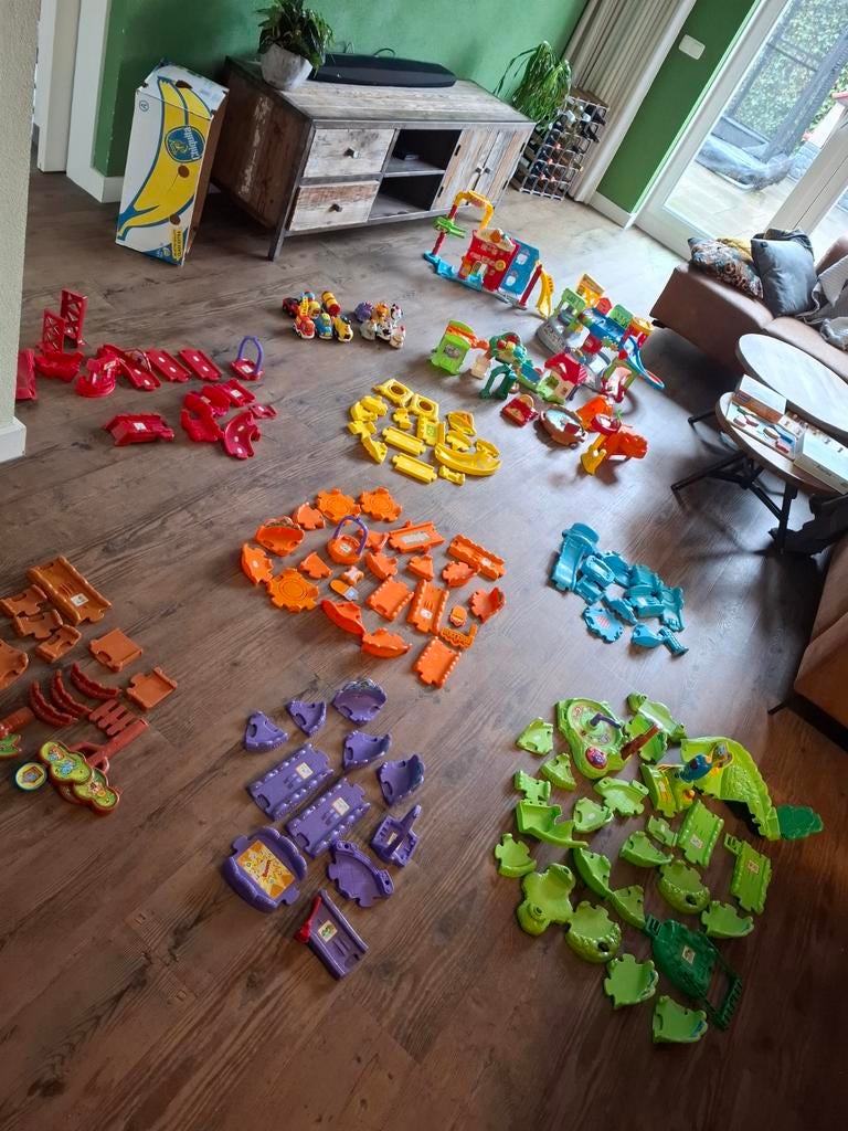 Uitgebreide VTech Toet Toet en Zoef Zoef set, Ophalen, Zo goed als nieuw, Overige merken