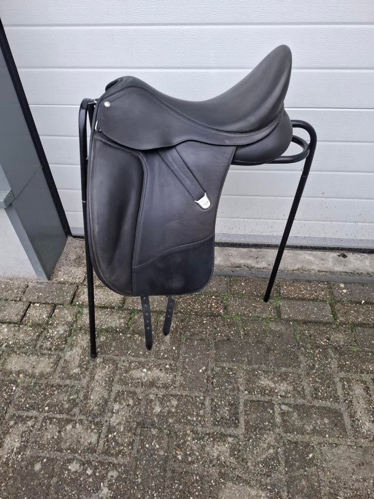 Bates dressage 17.5, Dressuur, Ophalen of Verzenden, Zo goed als nieuw
