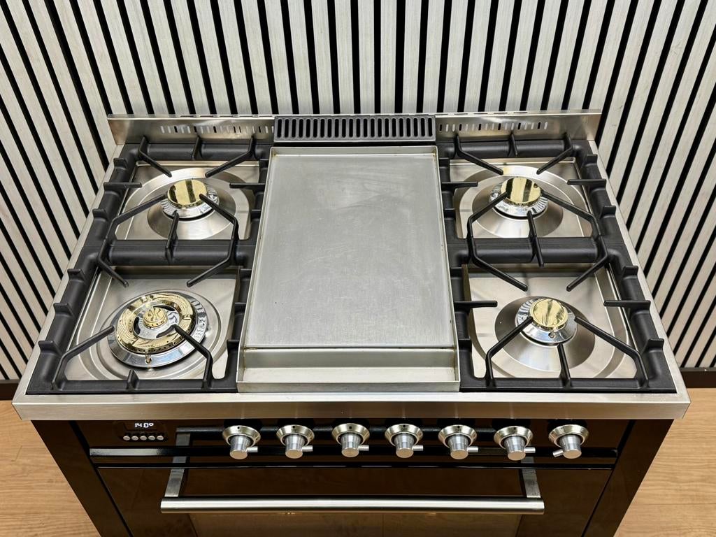 Luxe Boretti Fornuis zwart hoogglans met Frytop 90 cm, Fornello Esperta, Ophalen of Verzenden, Zo goed als nieuw, Energieklasse A of zuiniger