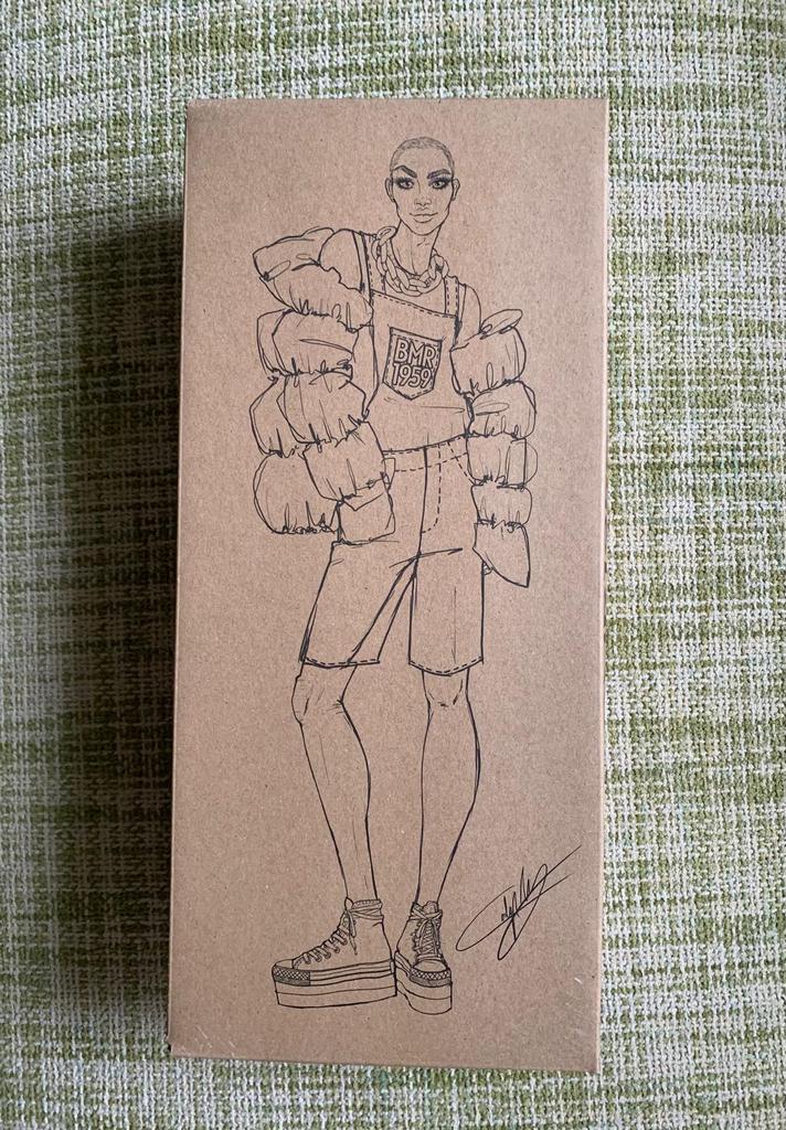 2019 Mattel BMR1959 Ken GHT96 lege doos met extra's, Verzamelen, Poppen, Ophalen of Verzenden, Zo goed als nieuw, Fashion Doll