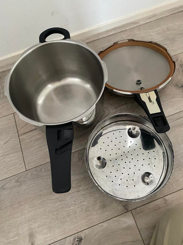Decor Snelkookpan, Ophalen of Verzenden, Zo goed als nieuw, Rvs, Kookpan of Snelkookpan