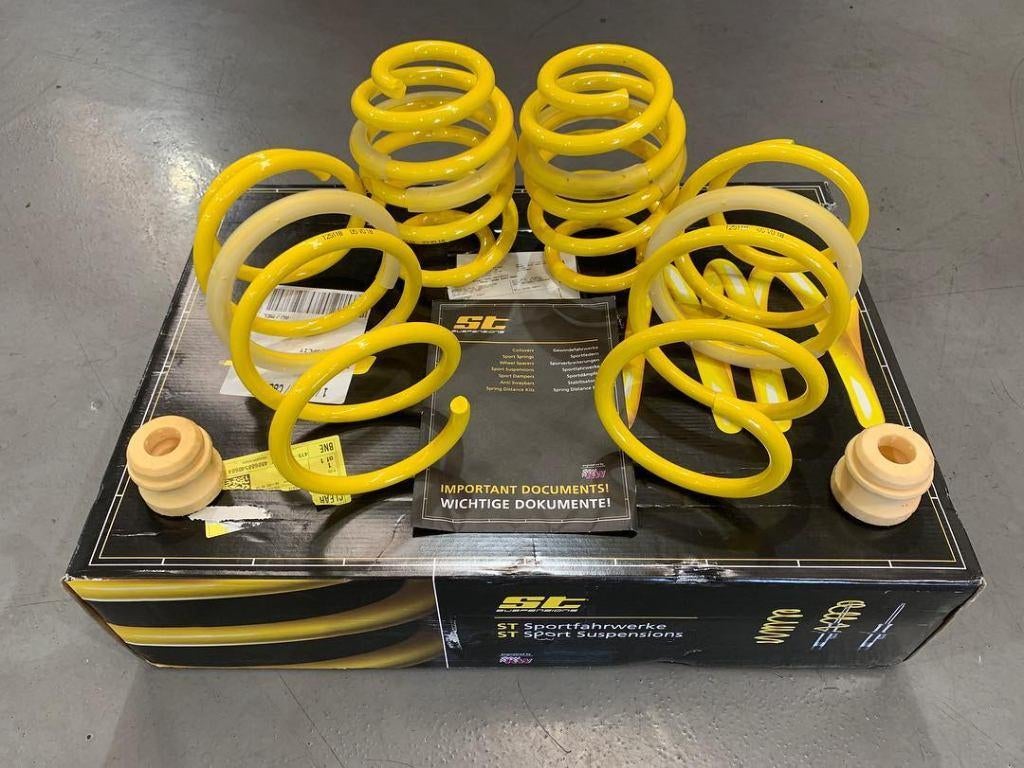 ST Suspensions verlagingsveren 20mm - AMG CLA45 X117 15-19