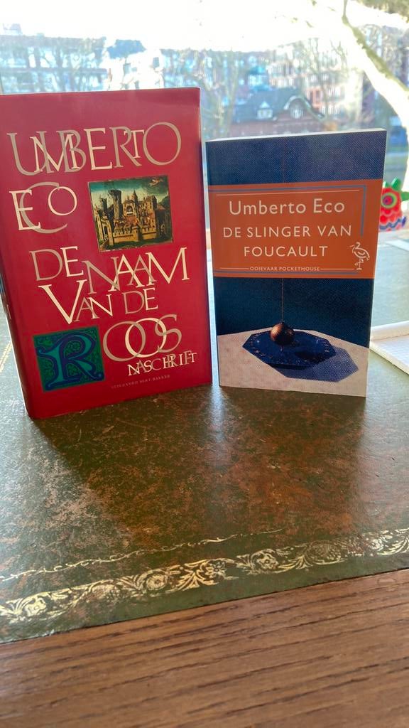 Umberto Eco, Ophalen of Verzenden, Zo goed als nieuw