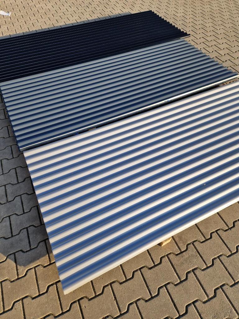 Golfplaten 18/76 profiel glans Zwart en Zilver/Grijs 9007, Doe-het-zelf en Verbouw, Dakpannen en Dakbedekking, Ophalen, Zwart