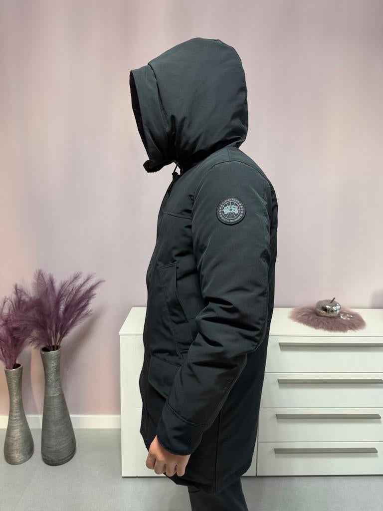 Canada Goose Parka met Bijenkorf bon, Ophalen, Nieuw, Maat 46 (S) of kleiner, Zwart