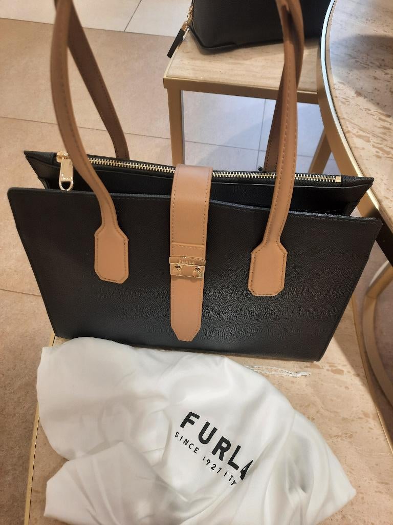 Furla handtas, Ophalen of Verzenden, Nieuw, Zwart, Handtas
