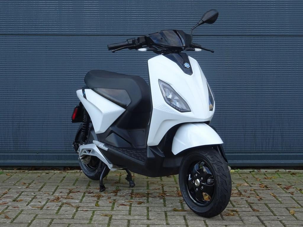 PIAGGIO 1 electric one 45km  nette staat  2021 weinig km, PIAGGIO, Onbekend, Onbekend