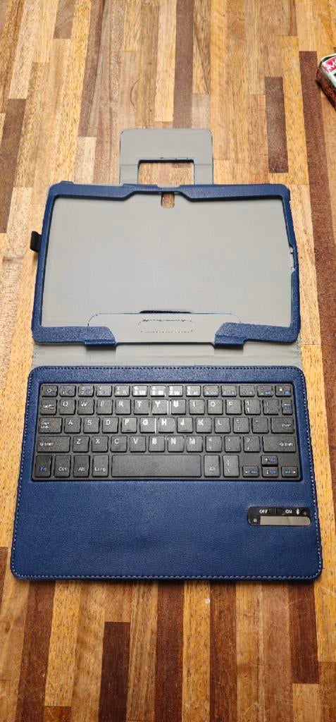 Tablet Hoes met Toetsenbord, Computers en Software, Tablet-hoezen, Gebruikt, Bescherming voor- en achterkant, 10 inch, Ophalen of Verzenden