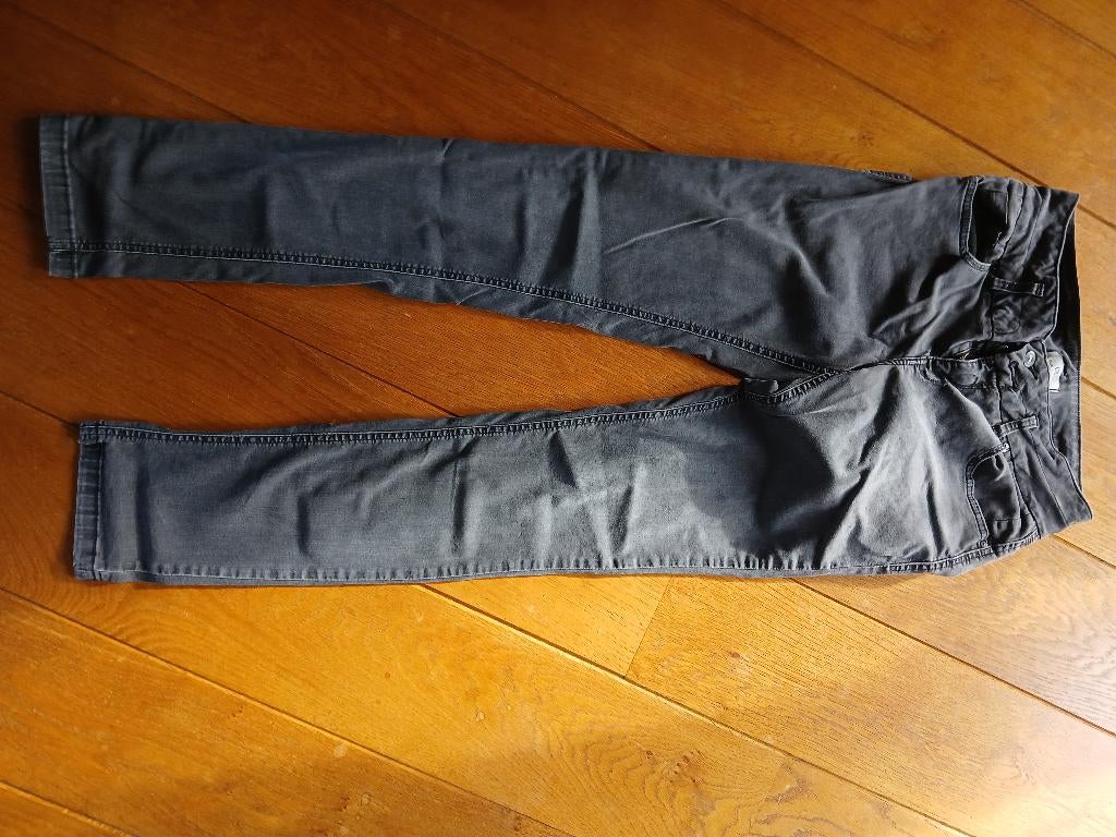 Te koop spijkerbroek merk LTB, kleur grijs, maat W30 L 34, Ophalen of Verzenden, Zo goed als nieuw, Zwart, Overige jeansmaten