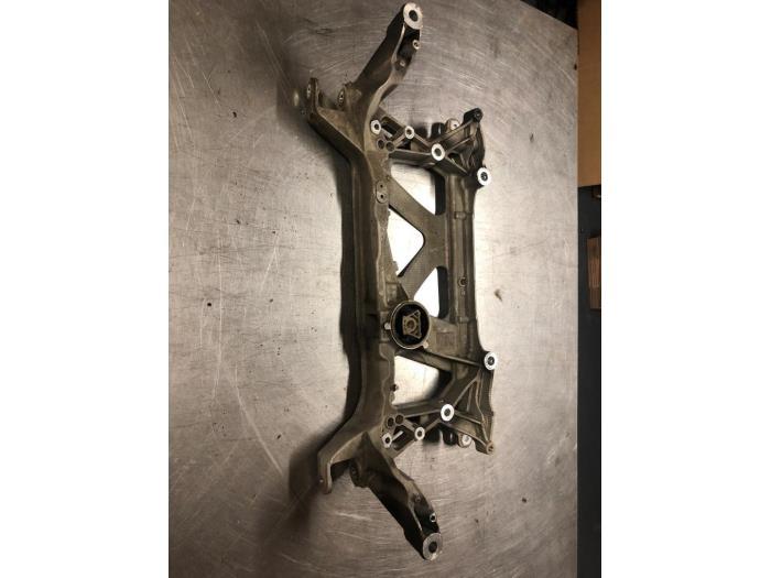Subframe van een Volkswagen Golf, Gebruikt, -, Volkswagen, -