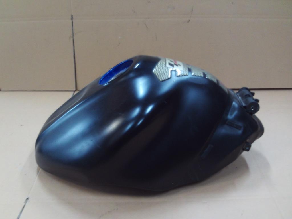 tank Yamaha R1 bj98-99 lichte roestvorming van binnen, Ophalen of Verzenden, Gebruikt