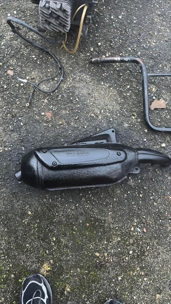 Sm04/ se01 uitlaat piaggio, Ophalen of Verzenden, Zo goed als nieuw, Uitlaat, Piaggio