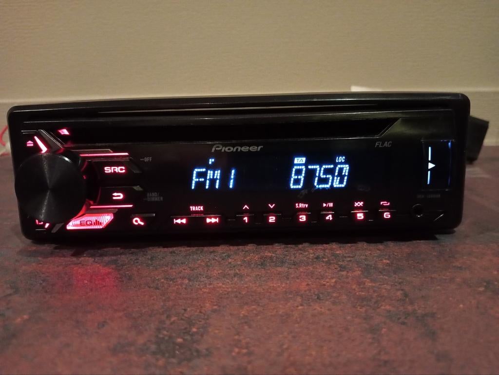 Pioneer Autoradio DEH-1900UB €20,-, Ophalen of Verzenden