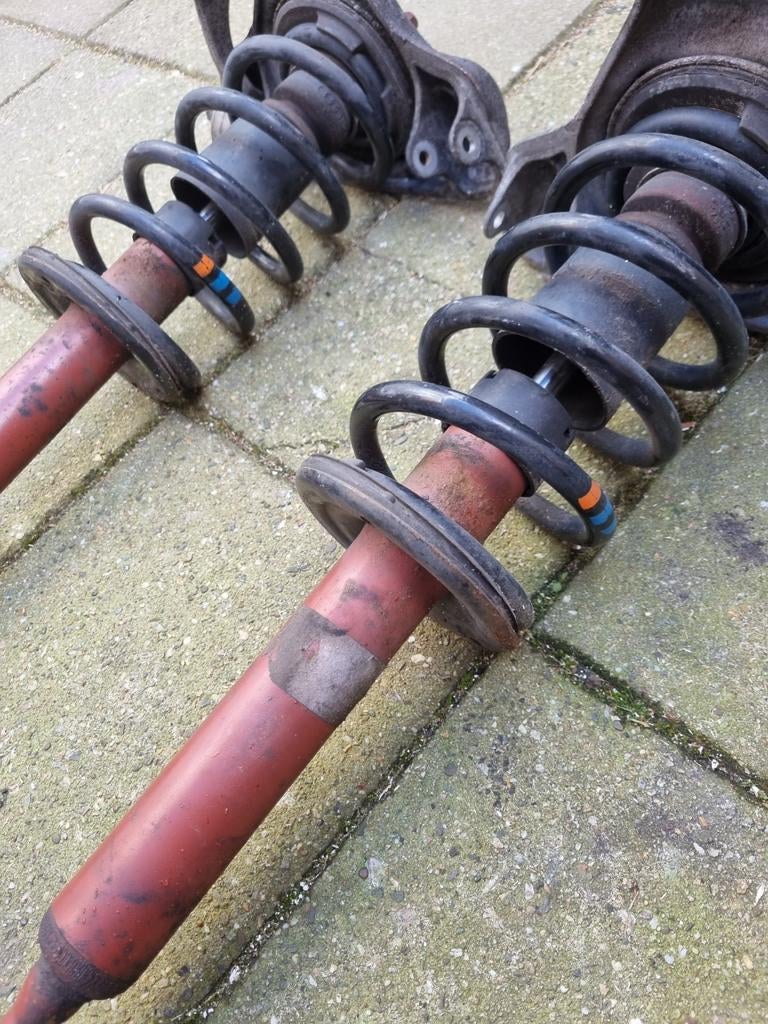 Veerpoot schokdempers Volkswagen Passat VW VAG, Auto-onderdelen, Ophalen of Verzenden, Gebruikt, Volkswagen