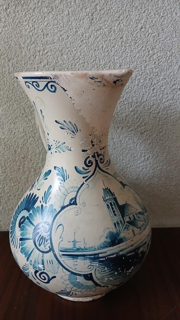 Antiek: Delfts blauwe vaas met Hollands tafereel, Antiek en Kunst, Ophalen of Verzenden