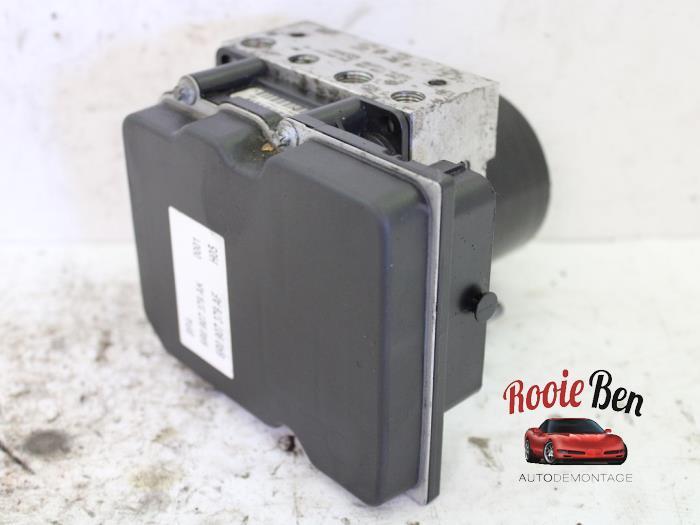 ABS Pomp van een Volkswagen Polo, Gebruikt, -, Volkswagen, -