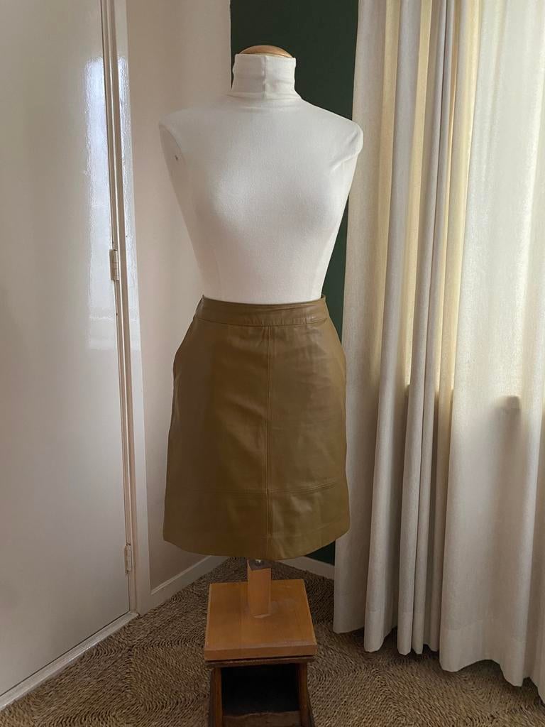 Gestuz leren rokje, oker, maat 40, Kleding | Dames, Rokken, Maat 38/40 (M), Geel, Ophalen of Verzenden, Zo goed als nieuw